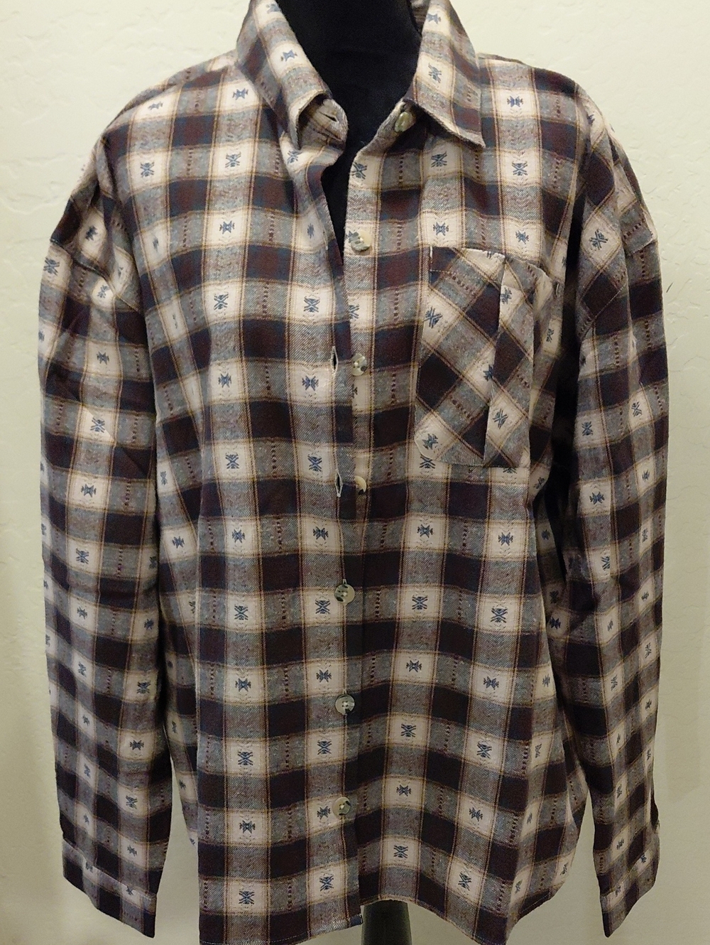 Disturbia UK20 US16 LONG SLEEVE Plaid Button-Down Shirt in Brown and Cream